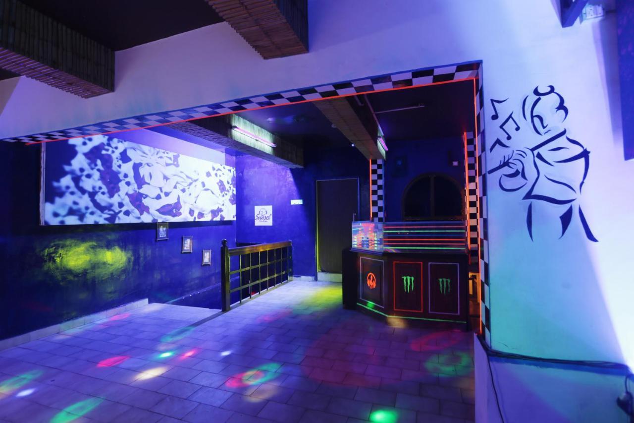 The Byke Old Anchor Beach Resort & Spa Cavelossim Bagian luar foto