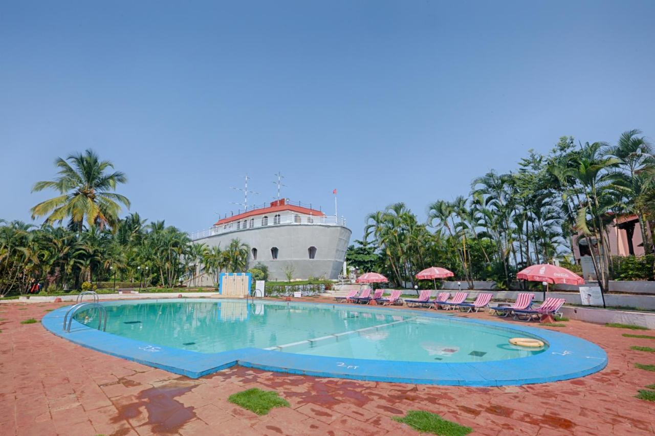 The Byke Old Anchor Beach Resort & Spa Cavelossim Bagian luar foto